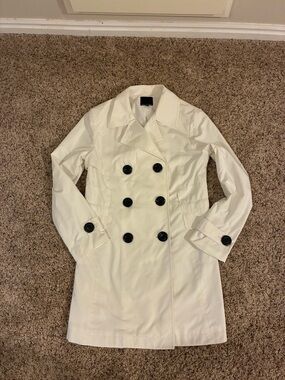 The Limited White Double-Breasted Trench Jacket with Big Black Buttons Medium